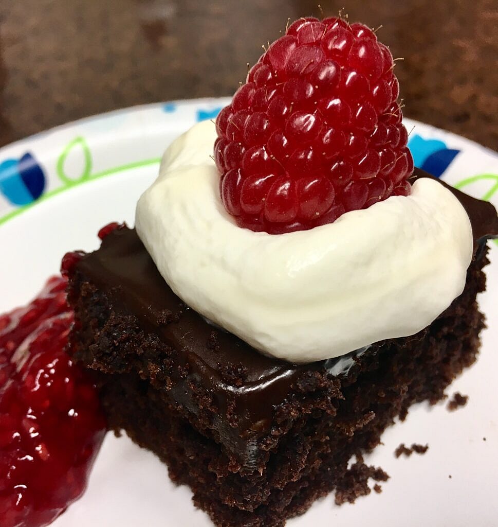 Yummy Chocolate Cake